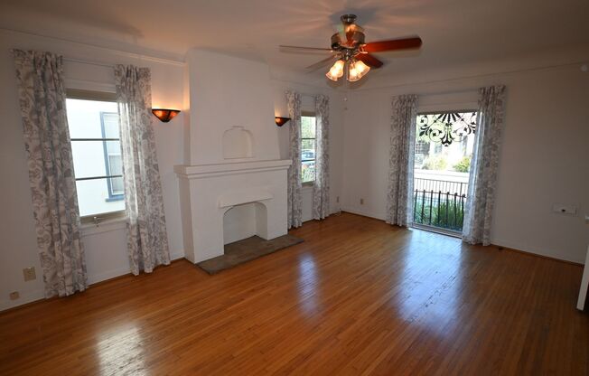 Single story 3 bedroom 2 bath home in Belmont Shore