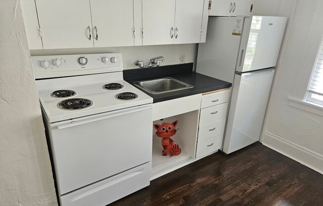 Greenway Apartments