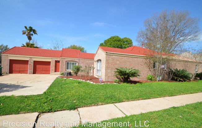 7802 Hummingbird St.