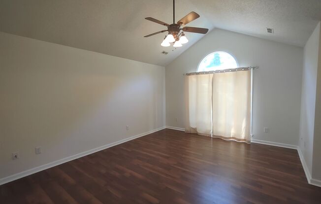 Beautiful Brick Ranch located in Cinnamon Hill community!