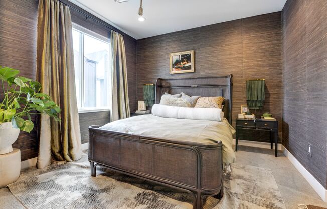 4925 W 10th Ave #103- JR