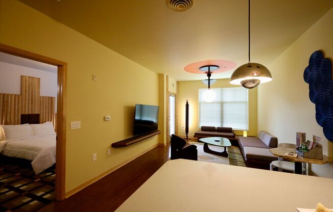 1 bed, 1 bath, 707 sqft, $3,371, Unit Unit 305