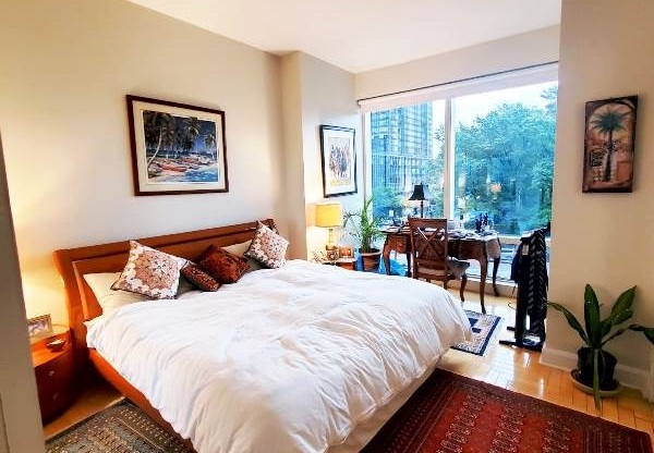 2 beds, 2.5 baths, 1,600 sqft, $9,500, Unit 5D