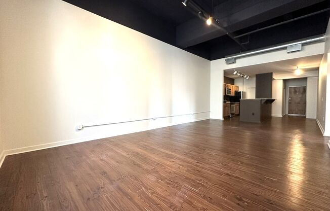 2 beds, 2 baths, 1,034 sqft, $2,650, Unit 901