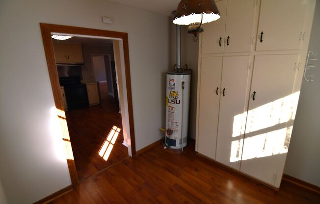 3 beds, 2 baths, $1,800