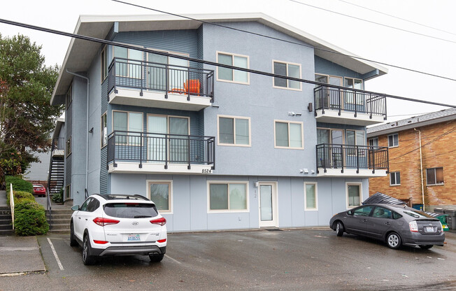 Phinney 12 Apartments