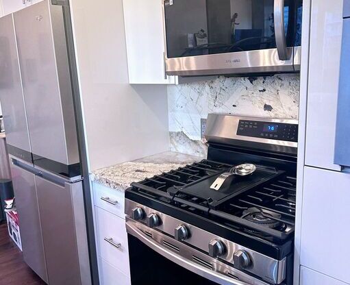 1 bed, 1 bath, 840 sqft, $3,300, Unit 710