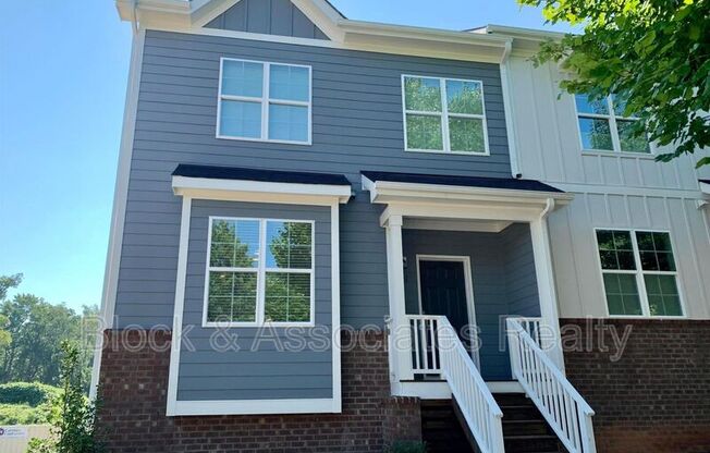 801 S FRANKLIN ST