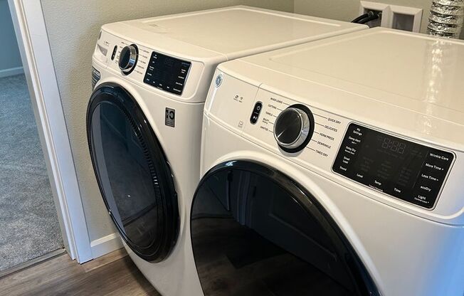 1 bed, 1 bath, 798 sqft, $1,350, Unit 211-F134