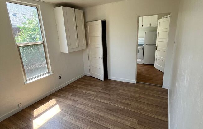 Studio, 1 bath, $850, Unit #7