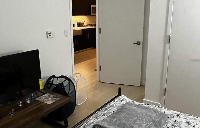 1 bed, 1 bath, $4,500, Unit N7K