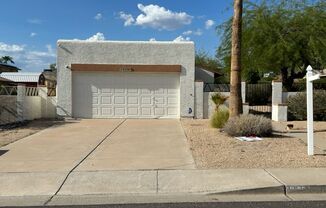 Georgeous 2 Bedroom / 2 Bath