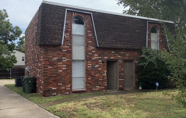 1903 Nolen Ct Unit B, Arlington, TX  76012