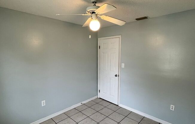 3 beds, 2 baths, $1,900