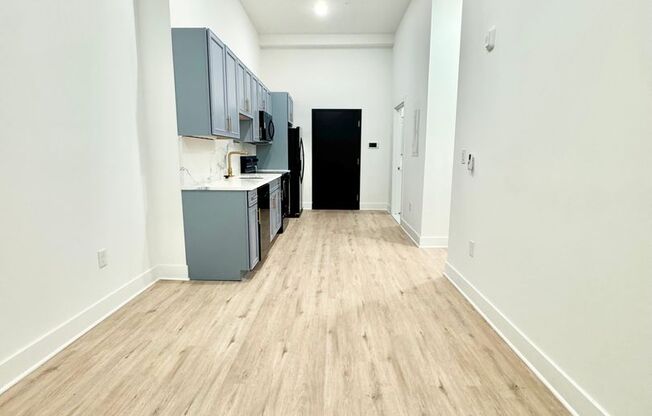 1 bed, 1 bath, 527 sqft, $1,295, Unit 222