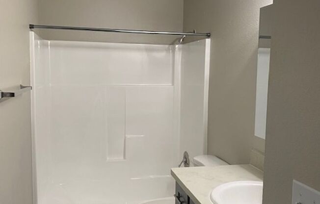 2 beds, 1 bath, 830 sqft, $1,465, Unit P-248