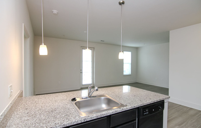 2 beds, 2 baths, 1,103 sqft, $1,675
