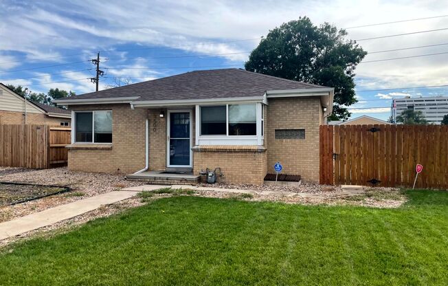 Fully Updated 4 Bedroom Home With Finished Basement (Available Immediately)