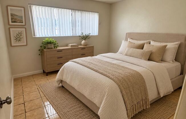 1843 ELM AVE PROPERTY