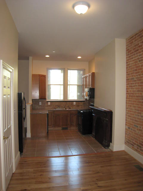 2 beds, 2 baths, 1,393 sqft, $1,790, Unit A