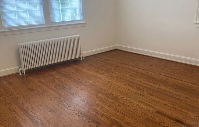 2 beds, 1 bath, 755 sqft, $1,895, Unit 416 #3