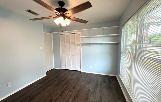 2 beds, 1 bath, $1,750