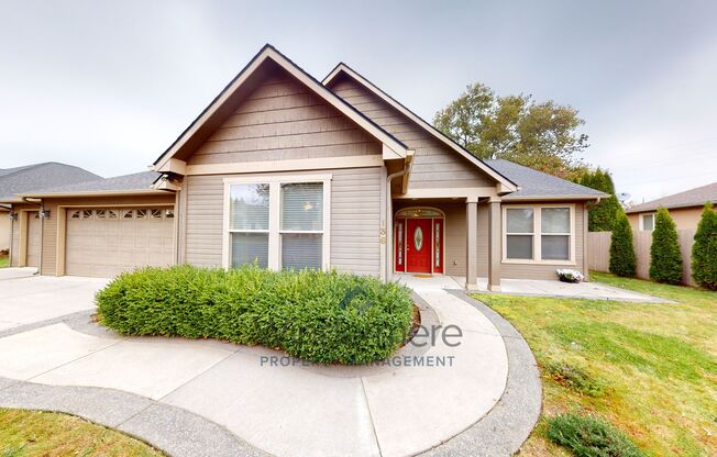 136 Costello - Fenced Backyard, Washer & Dryer, Gas Fireplace