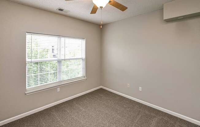 Bedroom at Autumn Grove Apartments, Omaha, NE, 68135