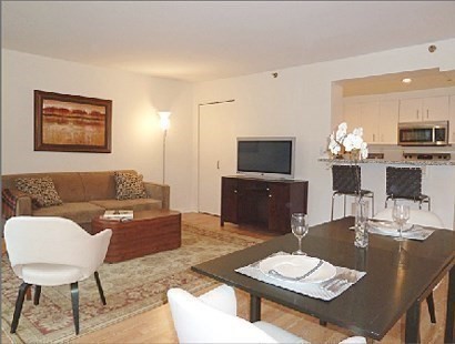 1 bed, 1.5 baths, 890 sqft, $4,200, Unit 209