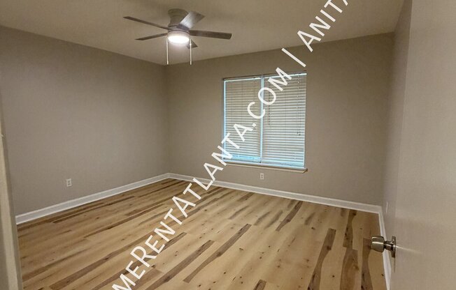 3113 COLONIAL WAY