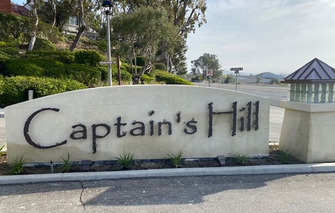 Captain’s Hill: 2 Bedroom 2 Bath Single Level Courtyard Home,