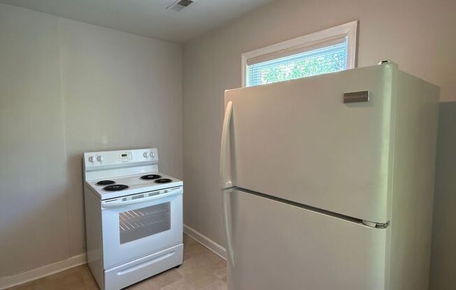 A0806-2729 Bancroft St