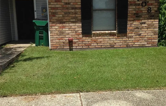 2 bedroom 2 bath townhouse in Thibodaux