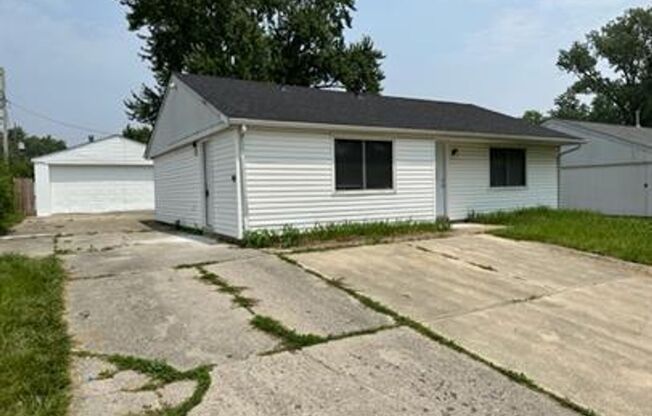 2656 Sherborne Crescent