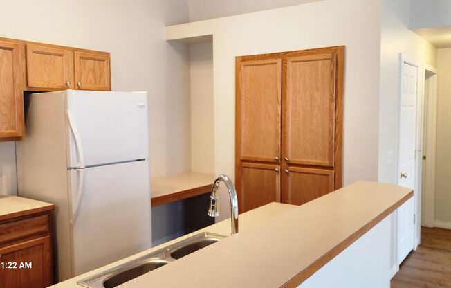 1 bed, 1 bath, 817 sqft, $1,475, Unit 9117