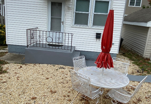 2 PINE TERRACE