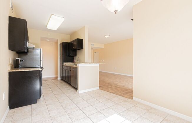 Ground-Level Comfort in North Naples – 2BR Condo in Fairway Preserve at Olde Cypress