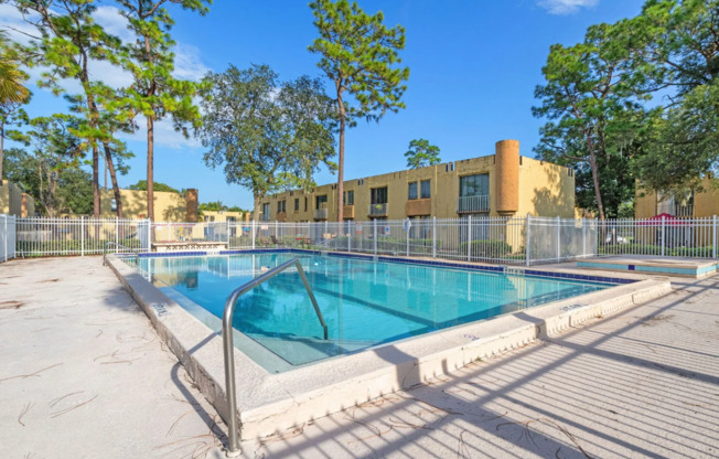 University Townhomes – 1, 2 & 3 Bedroom Homes in a Vibrant Community