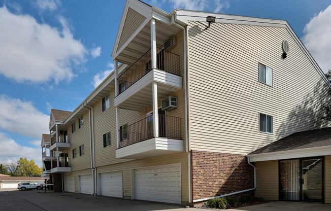 Prairiewood Meadows Apartments | Fargo, ND