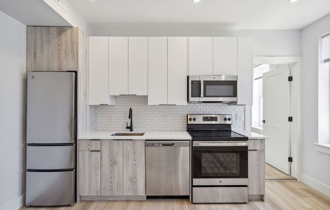 1 bed, 1 bath, 475 sqft, $1,875, Unit 08