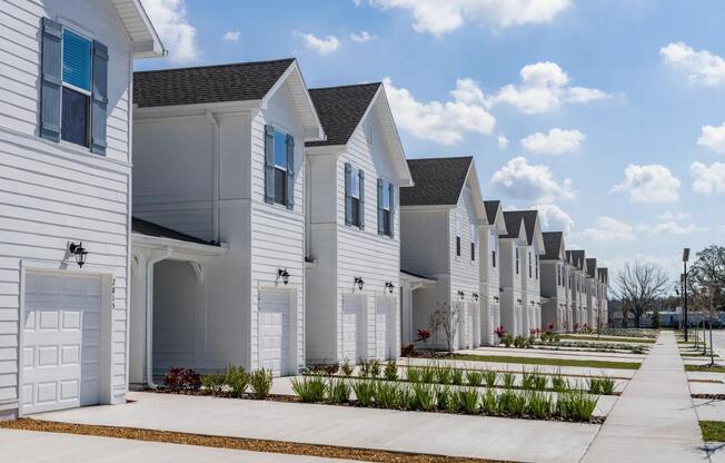 Discover the perfect blend of comfort and convenience at Amavi Kissimmee.