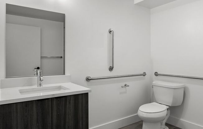 3 beds, 1 bath, 779 sqft, $2,545, Unit 5940-203
