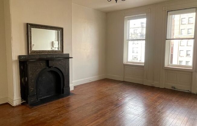 Studio, 1 bath, 7 sqft, $1,050, Unit #4A