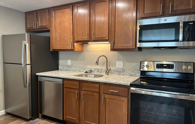 1 bed, 1 bath, 576 sqft, $1,095, Unit 125