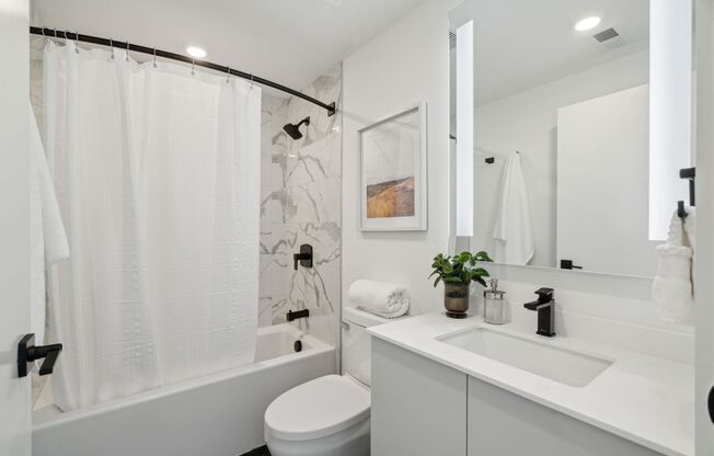 2 beds, 2 baths, 1,000 sqft, $1,795, Unit 203