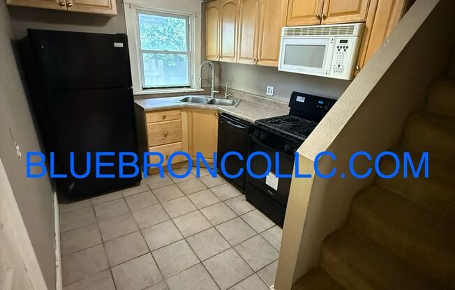 Beautiful house in Kansas City with a lot of character, come see it!