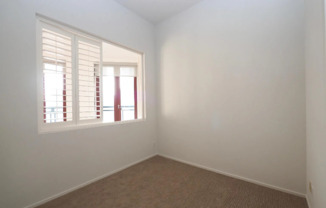 1 PINE ST