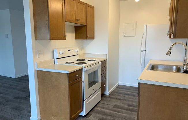 1 bed, 1 bath, 600 sqft, $1,595, Unit Unit 202