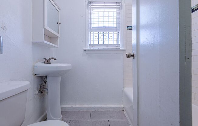 Studio, 1 bath, 350 sqft, $1,450, Unit Unit 407