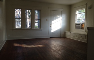 2 beds, 1 bath, $1,550, Unit 309 Kimble Street